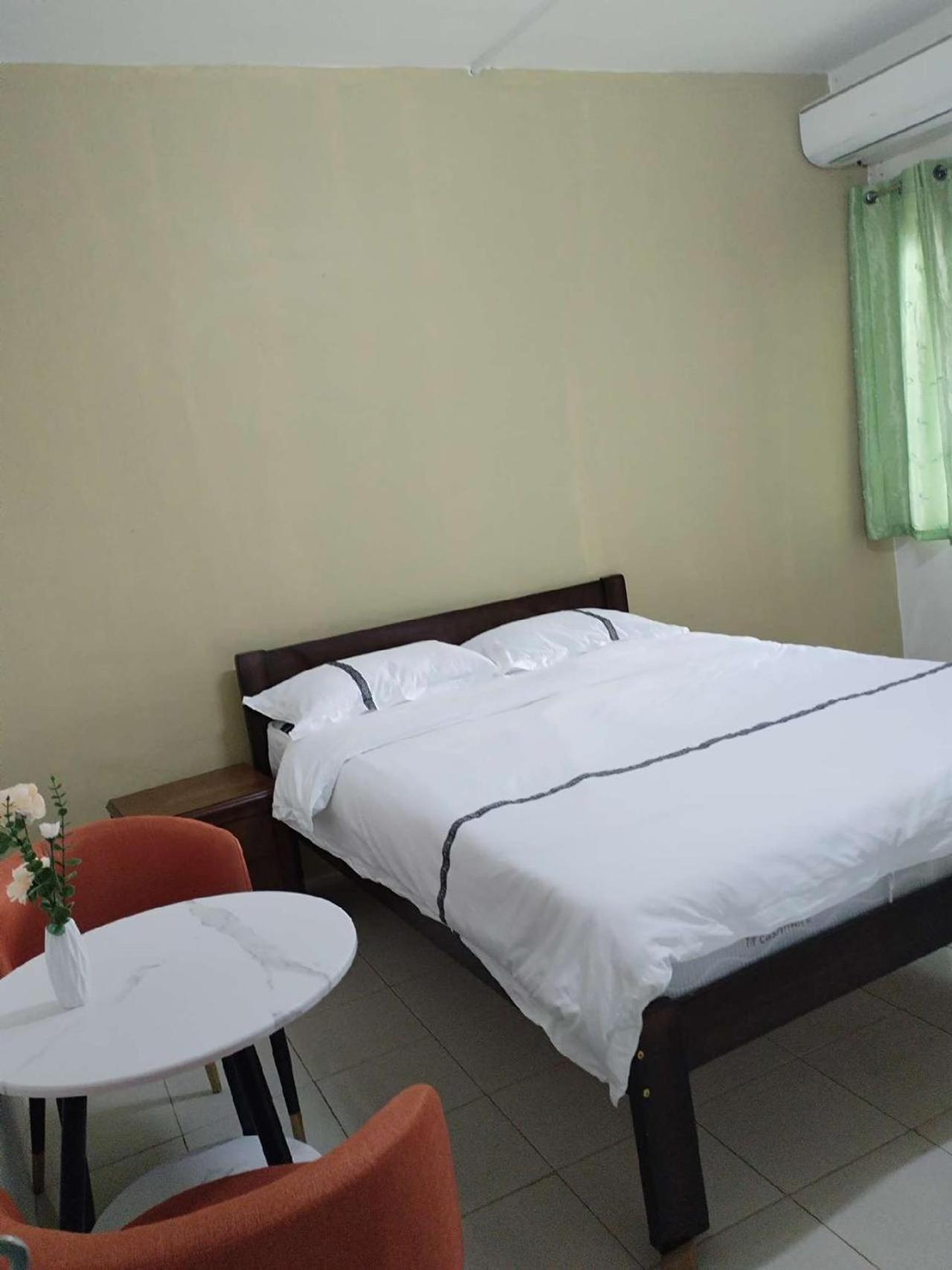 Airport Sky Economy Inn Nadi Exterior photo